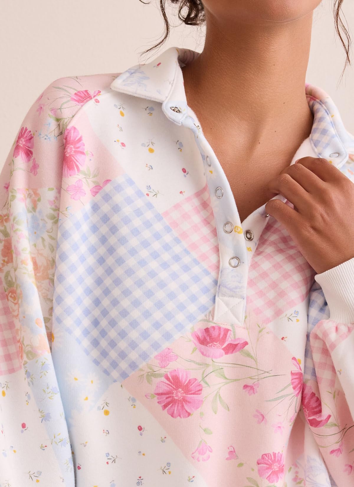 SOLILOQUY Women's Y2K Floral Patchwork Sweatshirt Oversized Half Button Collared Loose Vintage Boho Pullover Top Streetwear - Image 5